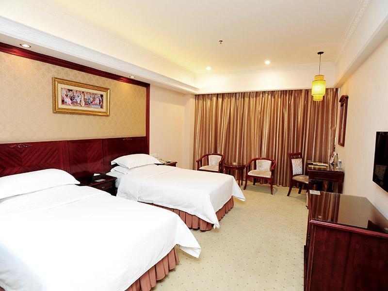 Vienna Hotel Shenzhen Longhua Qinghu Road Екстериор снимка